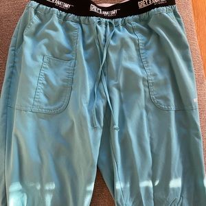 Grey’s Anatomy by Barco active scrub bottoms
